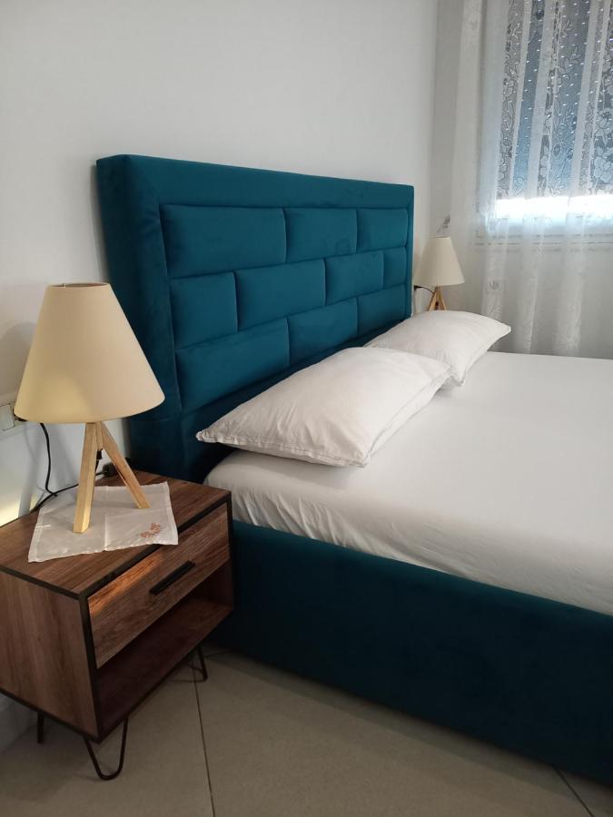 Guesthouse Bela Tiranë Ngoại thất bức ảnh