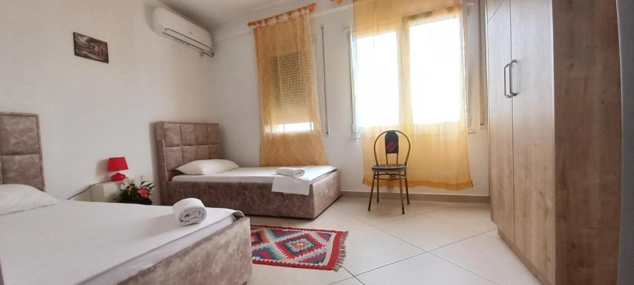 Guesthouse Bela Tiranë Ngoại thất bức ảnh