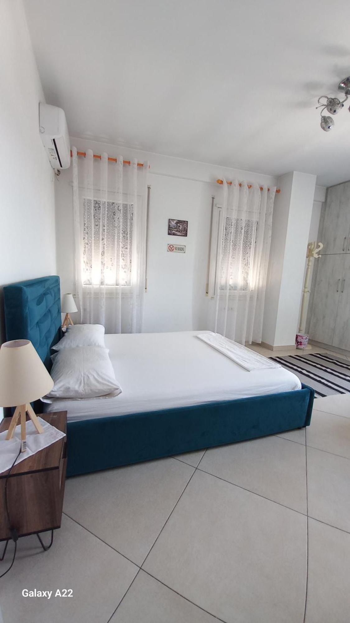 Guesthouse Bela Tiranë Ngoại thất bức ảnh