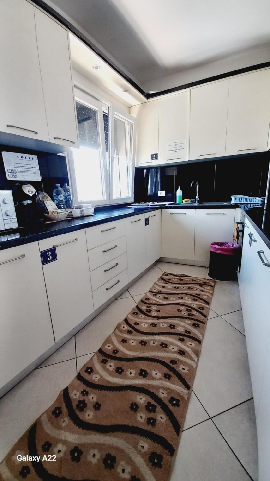 Guesthouse Bela Tiranë Ngoại thất bức ảnh